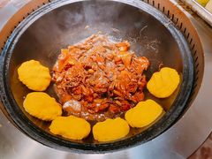 -锅老头海鲜铁锅炖