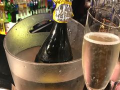 -胡桃里音乐酒馆(白云五号T5 MALL店)