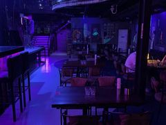 -vimi便利店酒吧
