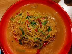 -先启半步颠小酒馆(常熟万达广场店)