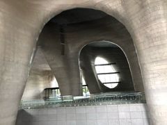 -证大喜玛拉雅中心