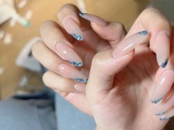 -UGIRL有个美甲