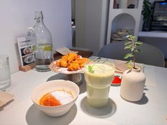 -春树下·树屋花房西餐厅(罍街AS1980店)