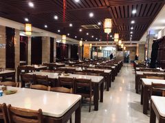 大堂-黄家泡馍馆·非遗老字号·清真(凤九海荣名城店)