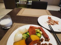 -如家精选酒店(上海张江广兰路地铁站店)