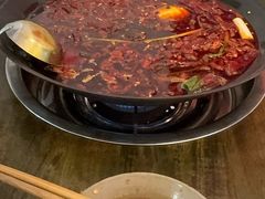 -黄潇洒老火锅(九眼桥宏济巷店)