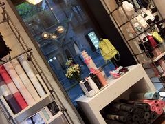 -lululemon(新天地店)