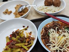 -北大学一食堂