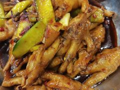 -江城燕子大排档(江汉路步行街店)