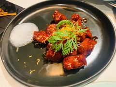 红酒泡沫牛肉粒-荟廷·晶萃(陆家嘴尚悦湾店)