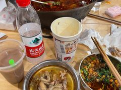 -鸿顺老铁锅美蛙鱼府(解放碑店)