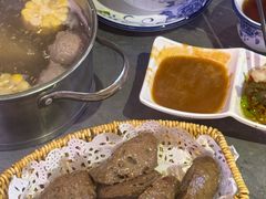-贵宾牛·潮汕牛肉火锅(珠池总店)
