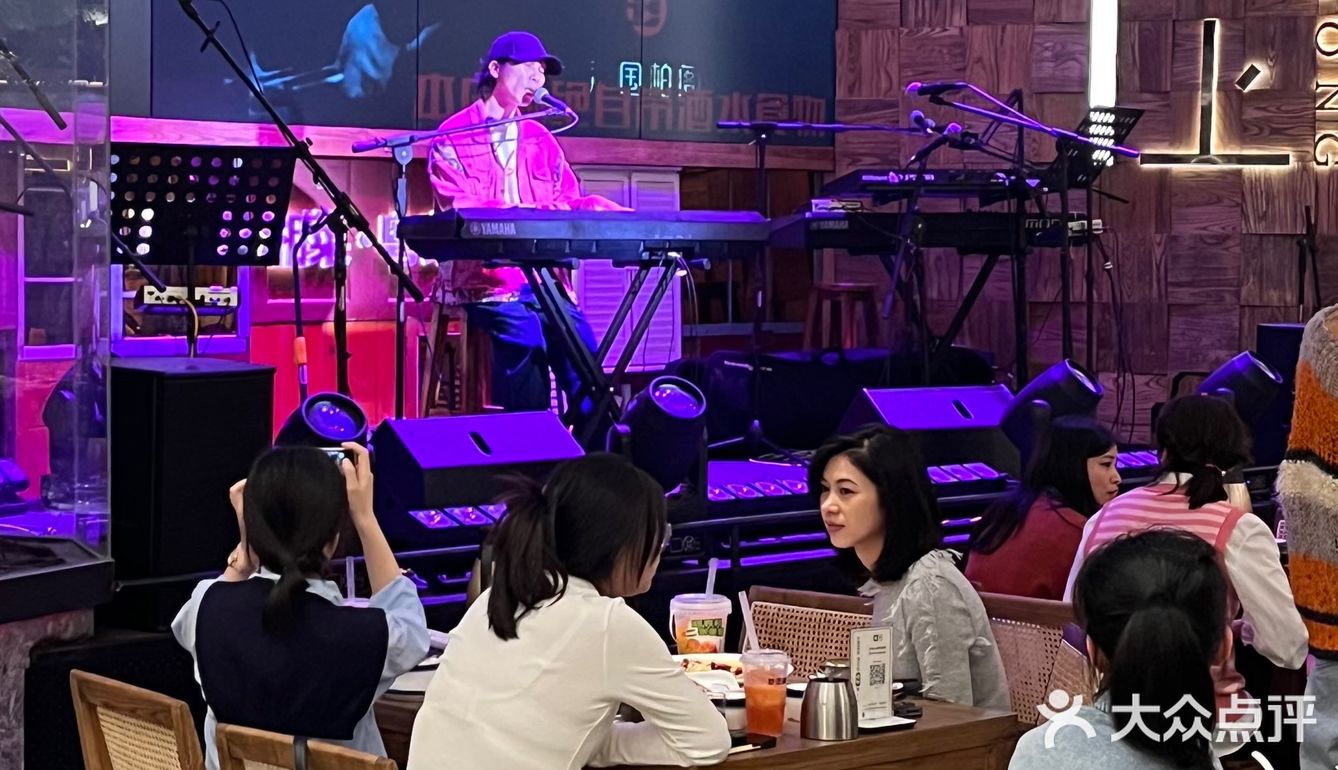 南宁值得去的音乐餐吧🎵干饭&夜生活两不误