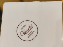 -VENCHI 闻绮(北京国贸商城店)