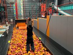 -极限PLAY运动娱乐新世界·团建派对潮玩休闲馆·室内蹦极高空游乐园