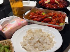 -聚汇三少·龙虾·中餐厅(莫邪路新天地店)