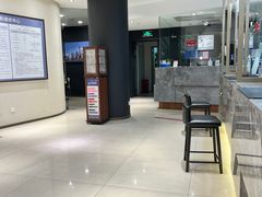 -亨得利钟表商店