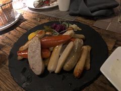 -喜洲吧·江畔老船厂·庭院餐厅(喜临院店)