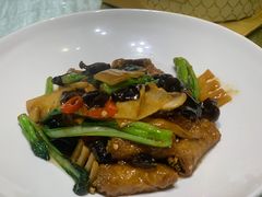 灵隐素斋煲-柒园·三十年创意杭帮菜(龙湖滨江天街店)