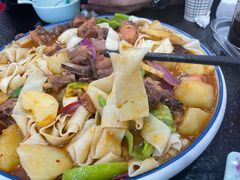 -撒拉人家.酸菜牦牛肉火锅