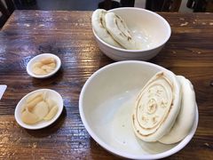 饦饦馍-果渊斋老米家泡馍馆(大雁塔店)