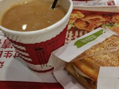 培根蛋法风烧饼-肯德基(北京南站店)