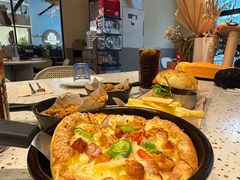 -必胜客(WOW中心城店)