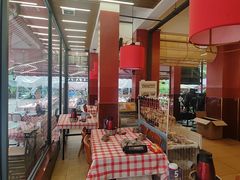 -刘姐啤酒鱼民族演艺餐厅(西街总店)