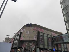 -银泰百货(西湖店)