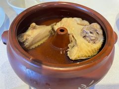 -彩云天云南餐厅