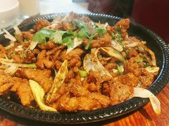 -阿三鱼头泡饼·家常菜