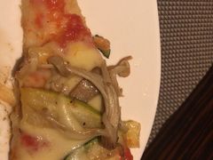 披萨-上海东方佘山翰悦阁酒店·Vie全日制餐厅