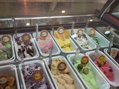 自助取餐区-柠檬车露(卖草地店)