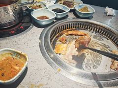 -金滏山烤肉·海鲜·火锅自助餐厅(襄阳万达店)