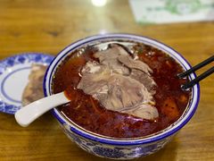 -伊穆祥牛肉面总店·清真