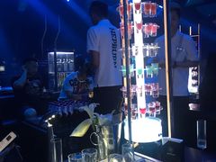 -简奥斯汀·赫本酒吧