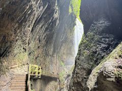 -龙水峡地缝景区
