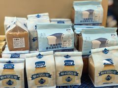 -百联临沂购物中心(临沂路店)