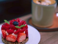 -潮一不贰·法式甜品·生日蛋糕·西式简餐(外滩店)