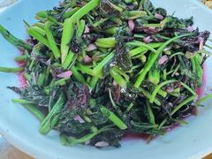 -芦茨金富饭庄·25年老字号·专做稻草鸡