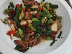 大蒜炒瘦肉条-呷得家常菜馆(王公塘店)