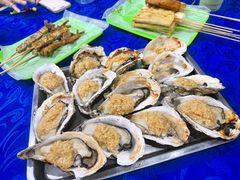 -蚝哥花姐湛江烤生蚝(美丽湾市场店)