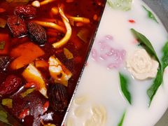 -湊湊火锅·茶憩(新中关购物中心店)