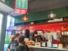 -腩得欢喜·牛腩煲火锅(万庭大厦店)