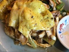 越式盐焗麻油鸡-大头虾越式风味餐厅(光明广场店)