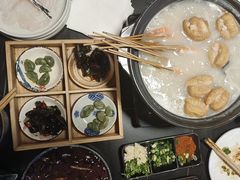 -牛牛和牛海鲜粥底火锅(长虹国际城店)