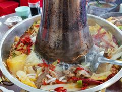 -撒拉人家.酸菜牦牛肉火锅