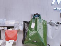 -M Stand(南京紫峰大厦店)