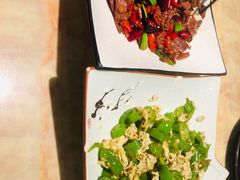 -钟掌勺忘不了地道湘菜(新天地假日广场店)