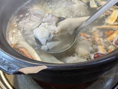 -濠轩阁特色生蚝火锅(水湾路店)
